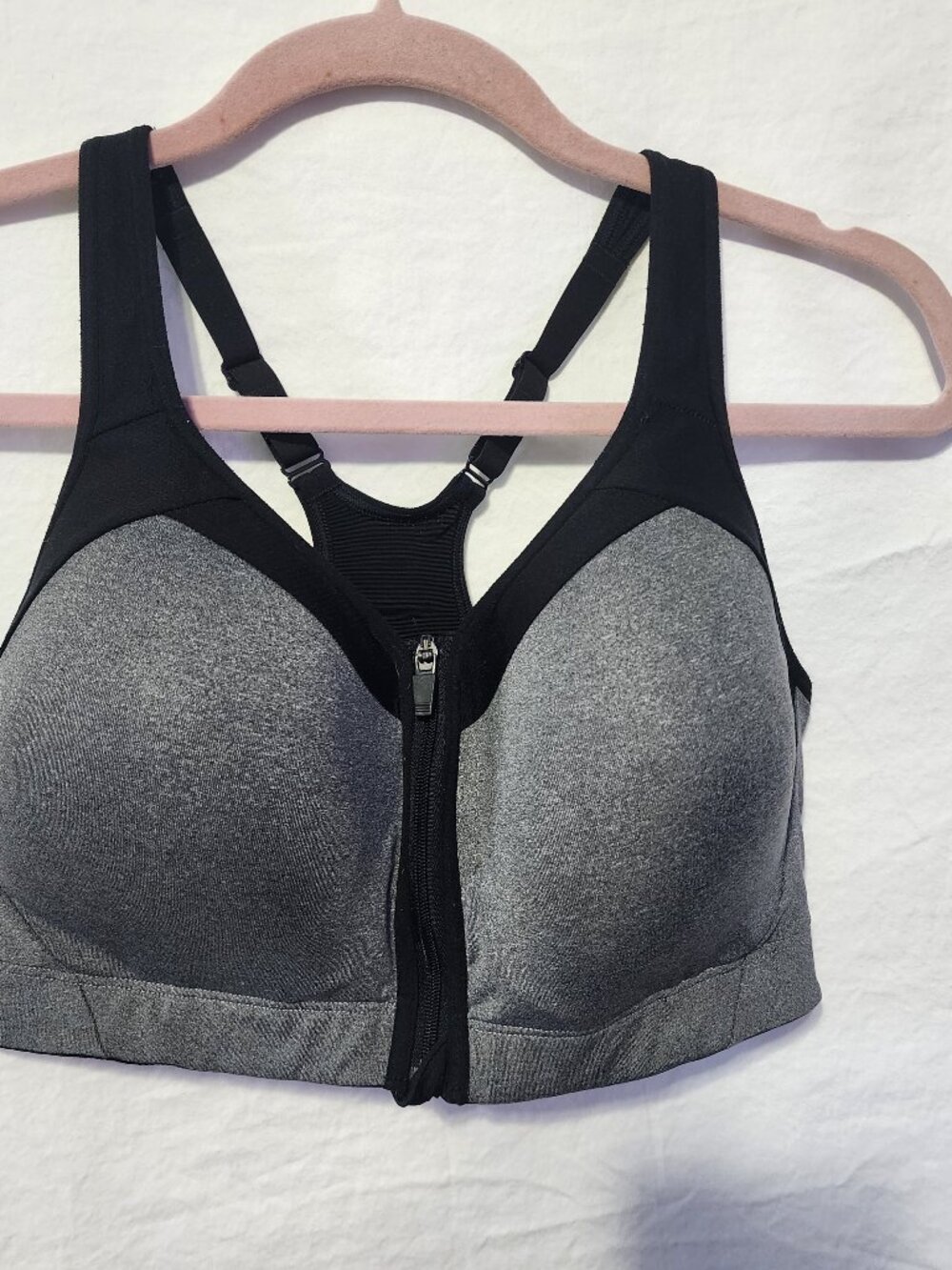 90 Degree by Reflex 38DD Sports Bra Black Gray Front Zip Racerback Athletic